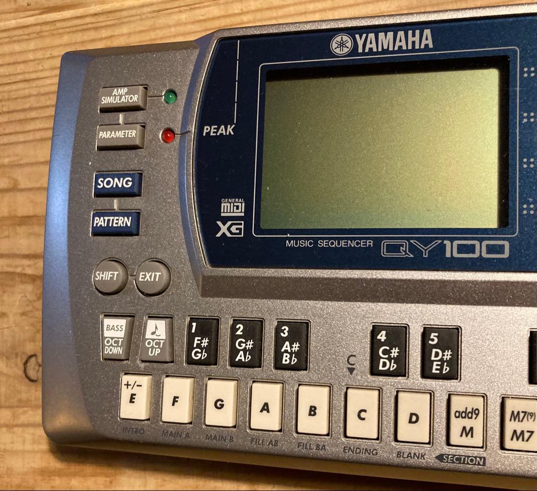 ヤマハYamaha QY100 音楽シーケンサー