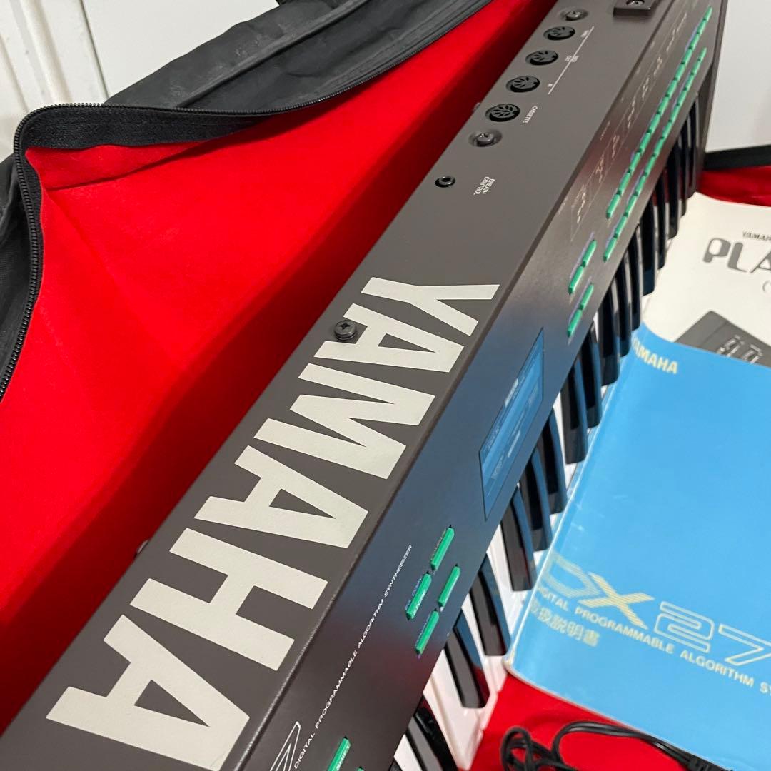 YAMAHA DX27 シンセサイザー