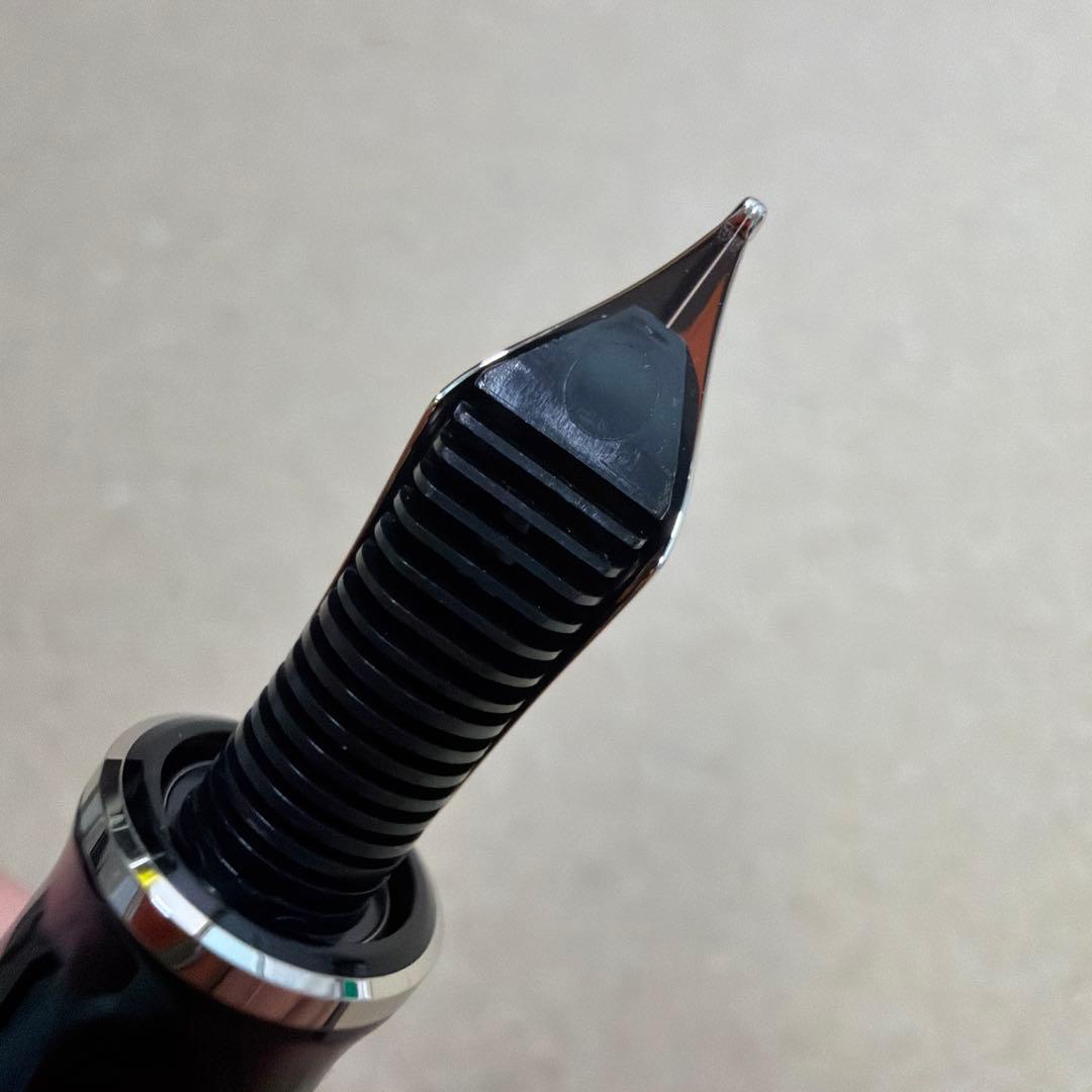 新品 Pelikan ペリカン 万年筆 スーベレーン M405 黒縞 F