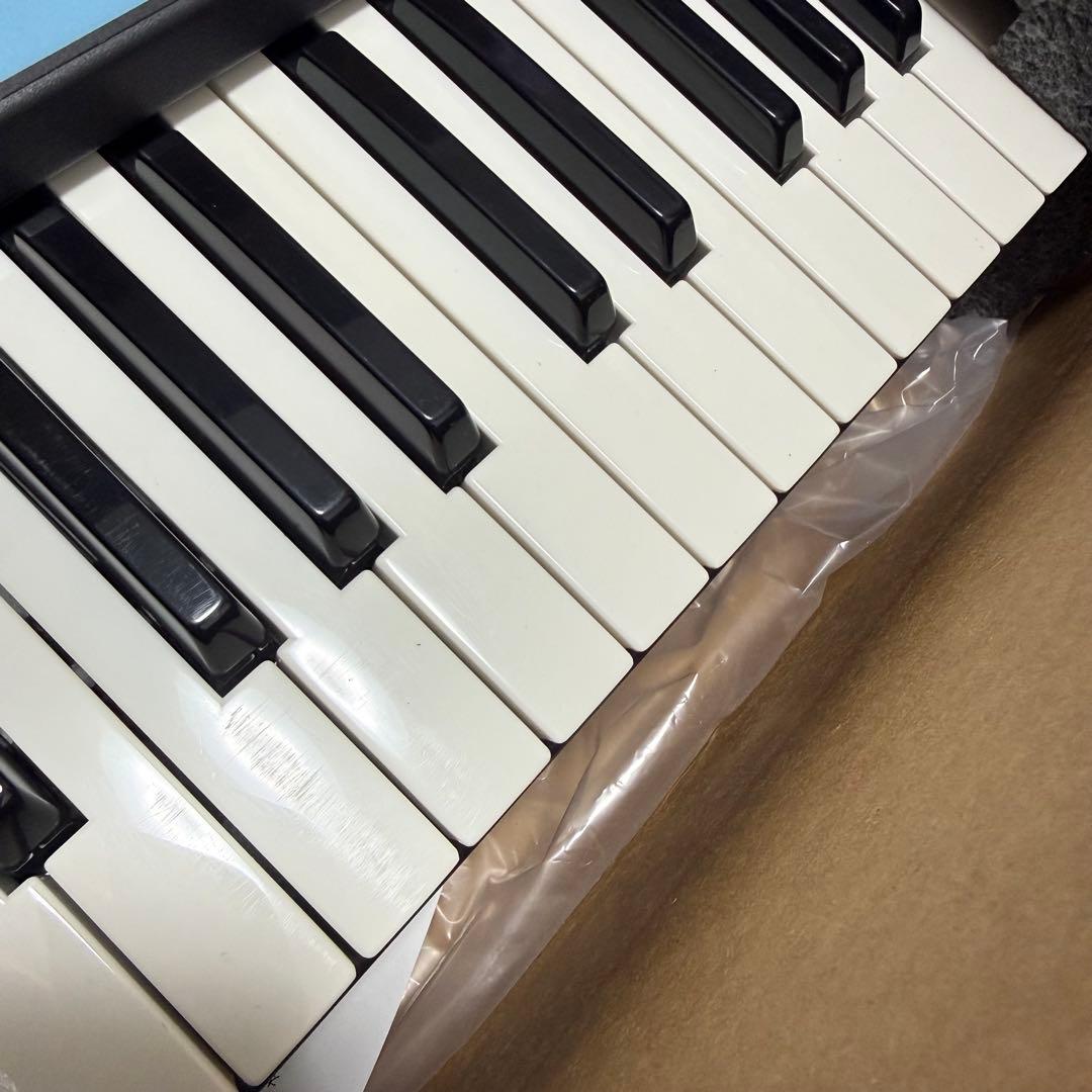 鍵盤楽器 MOOG MATRIARCH