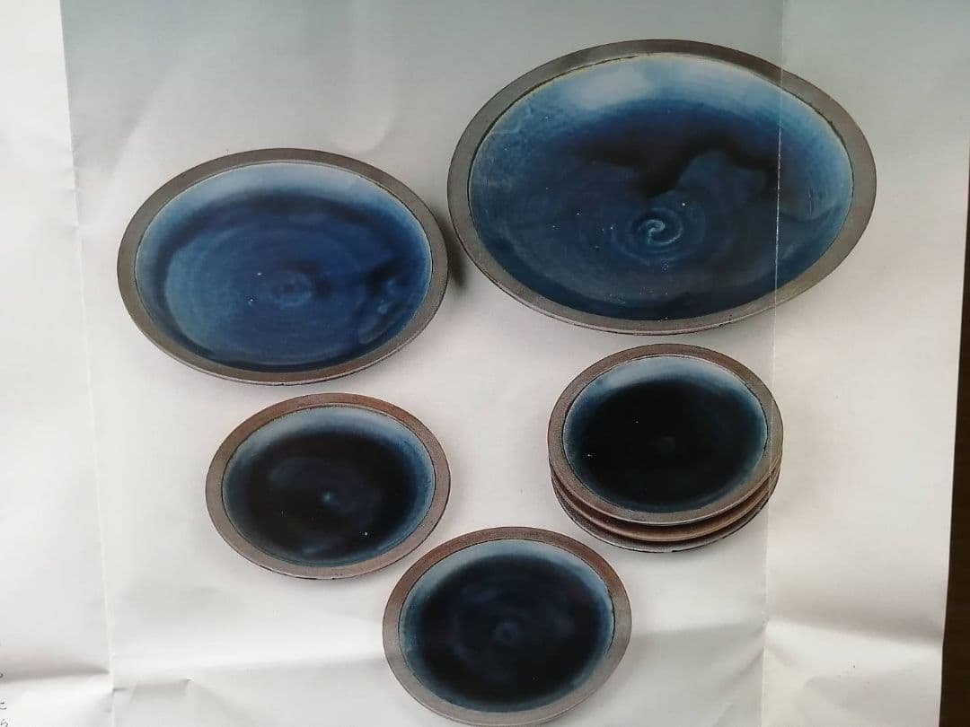 出西窯(しゅっさいがま)　ふち鉄砂・呉須釉鉢　紙箱、栞、紀行文付き