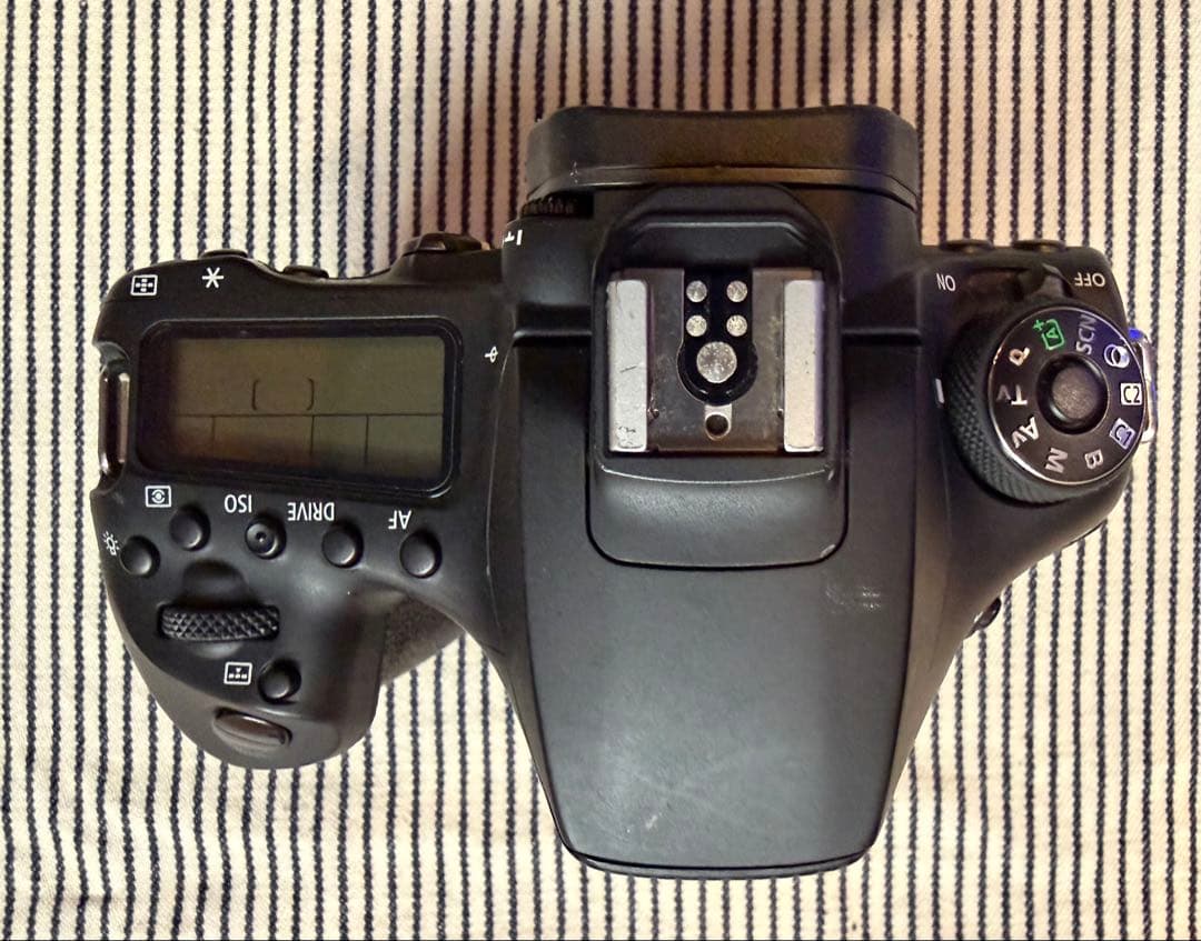 Canon EOS 90D ボディ 一眼レフカメラ