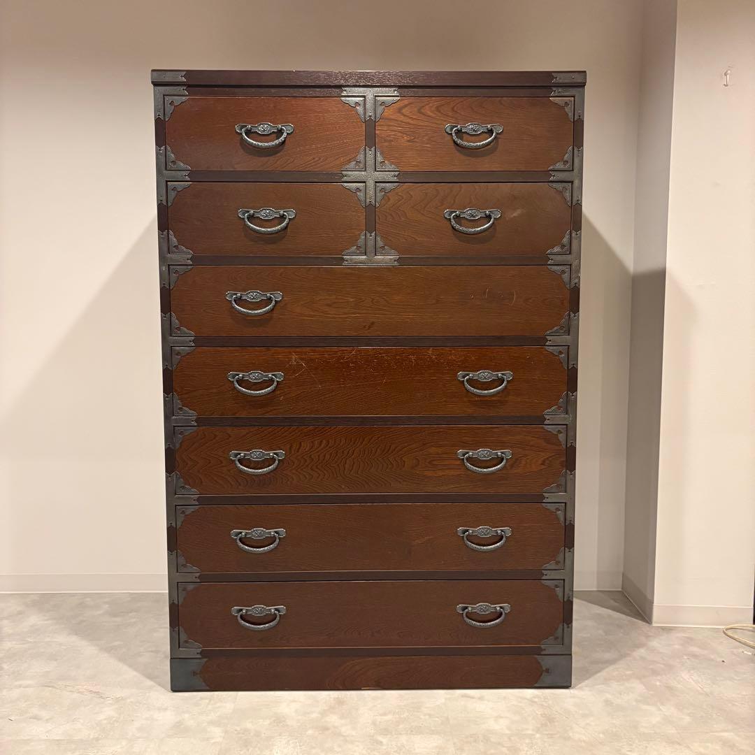 民芸箪笥　民芸家具　和箪笥　大きめ　収納　金属装飾　7段9杯