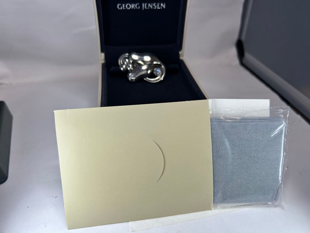   925シルバー ブローチ　#100B ムーンストーン