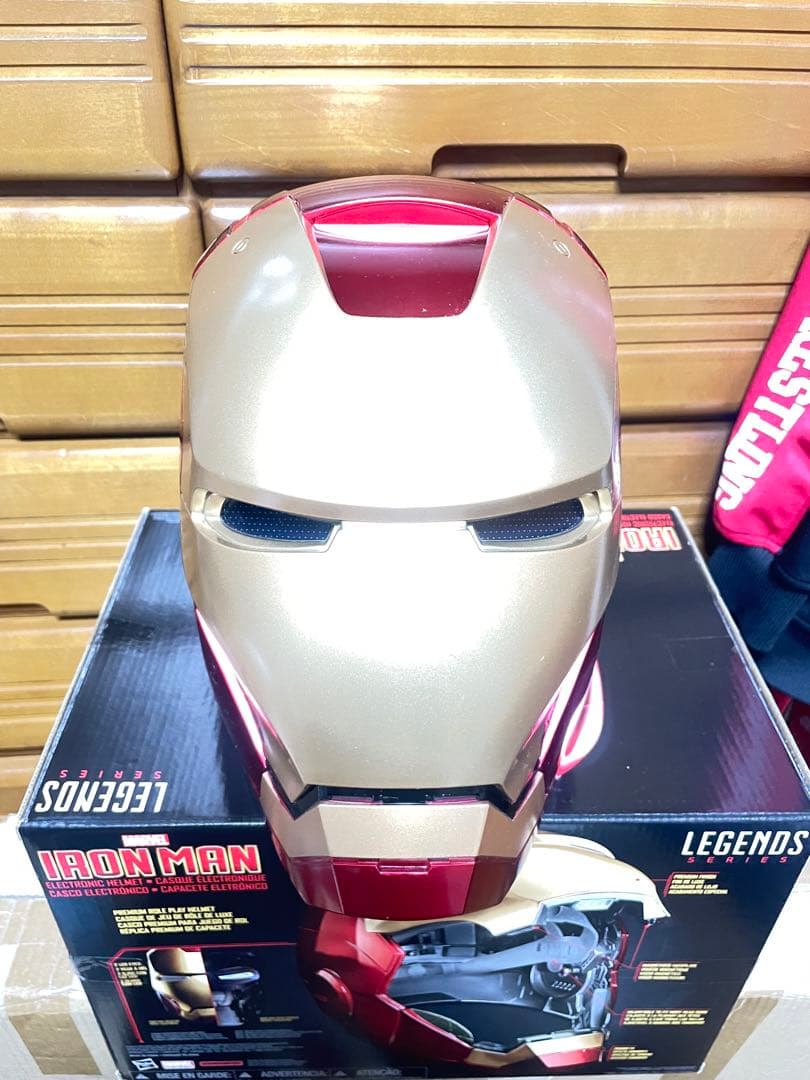 ハズブロレプリカ マーベル・レジェンド / アイアンマン ヘルメット