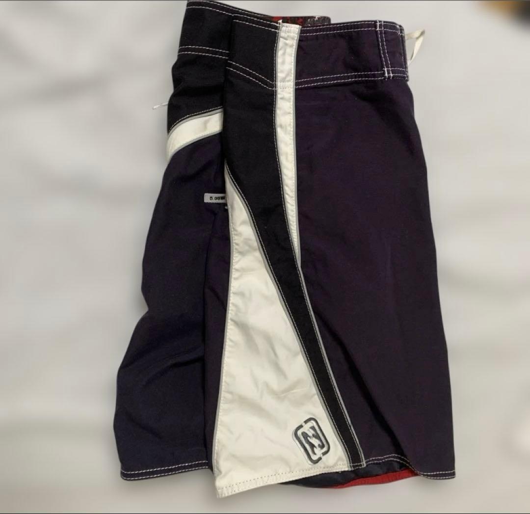 Billabong Andy Irons Kauai サーフショーツ 30