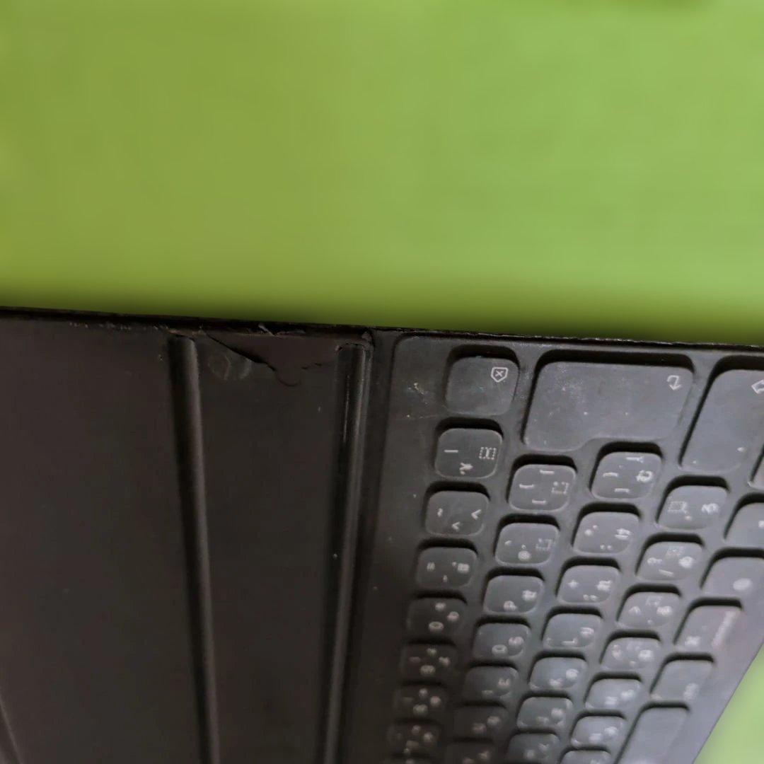 ipad pro 12.9 第4世代 256GB とSmart Keyboard