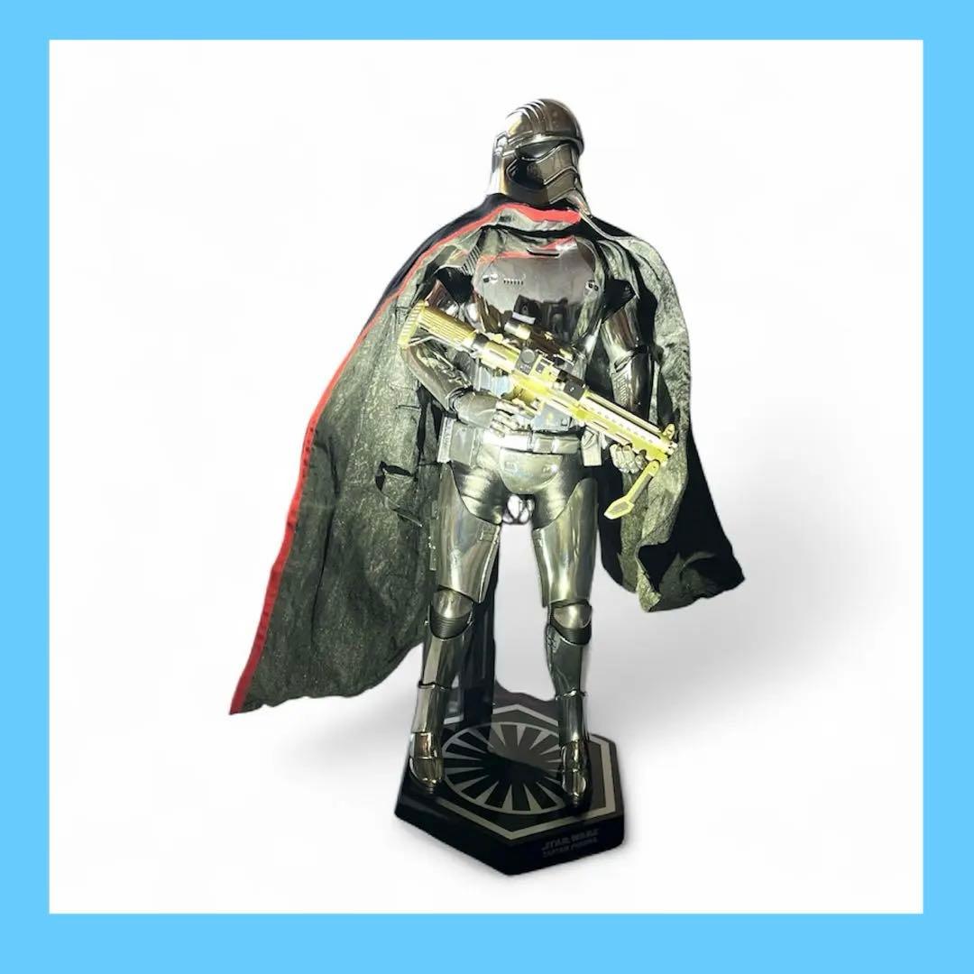 Hot Toys スター・ウォーズ キャプテン・ファズマ 1/6