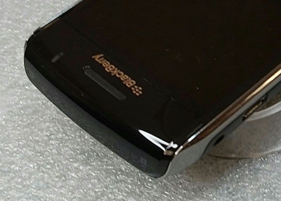 docomo　Blackberry Bold 9700 QWERTY 携帯電話