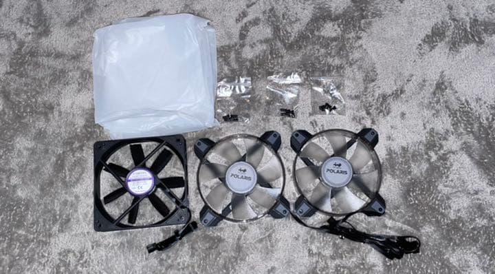 【デスクトップPC用】カラフルファン2つ + おまけのファン1つ