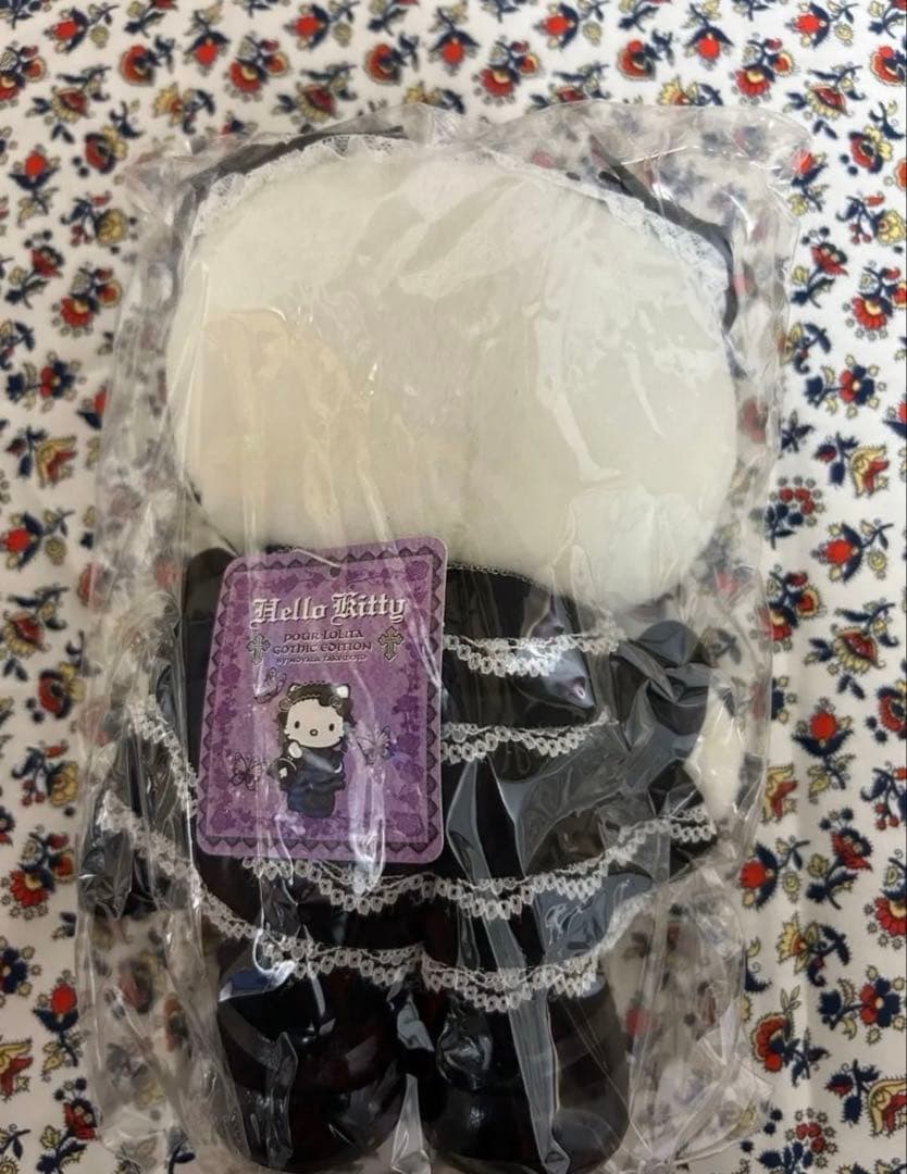 レア　ハローキティ×嶽本野ばら　限定 ゴシックロリータ ドール 2006