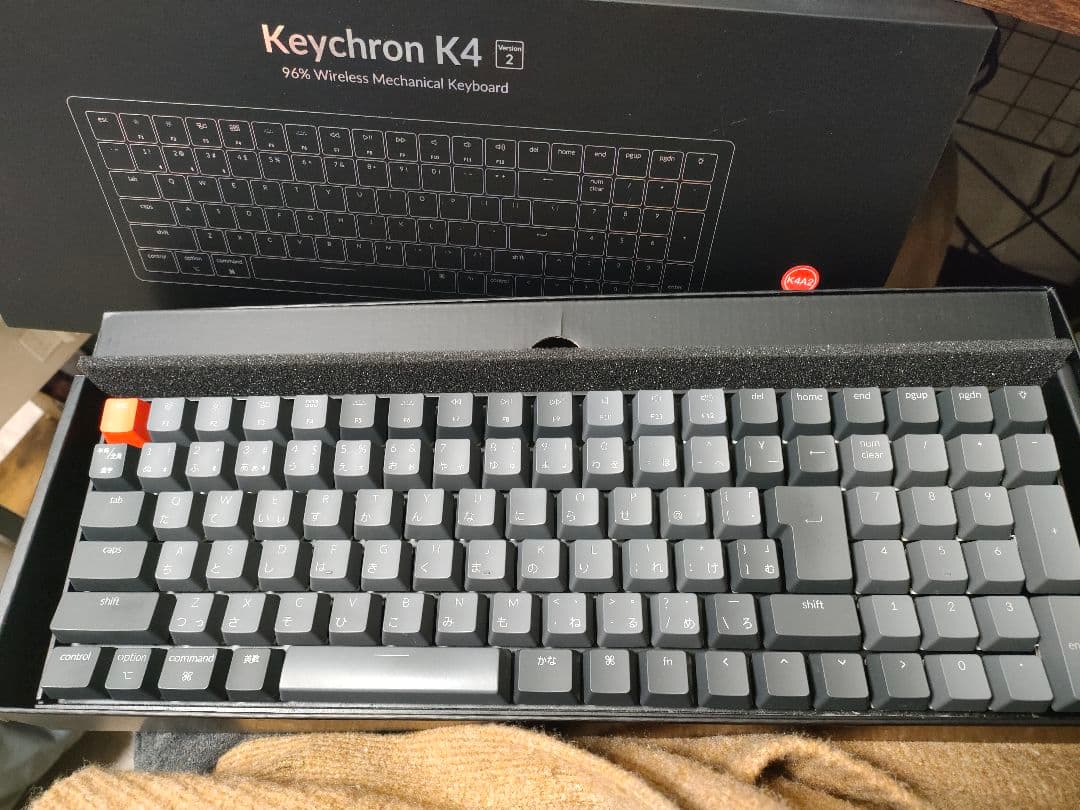 Keychron K4 ワイヤレスメカニカルキーボード