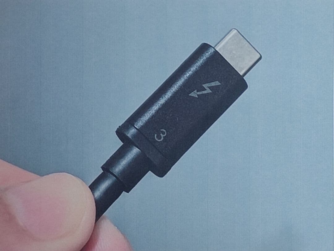 Lenovo ThinkPad X280ノートPC 第8世代CPU