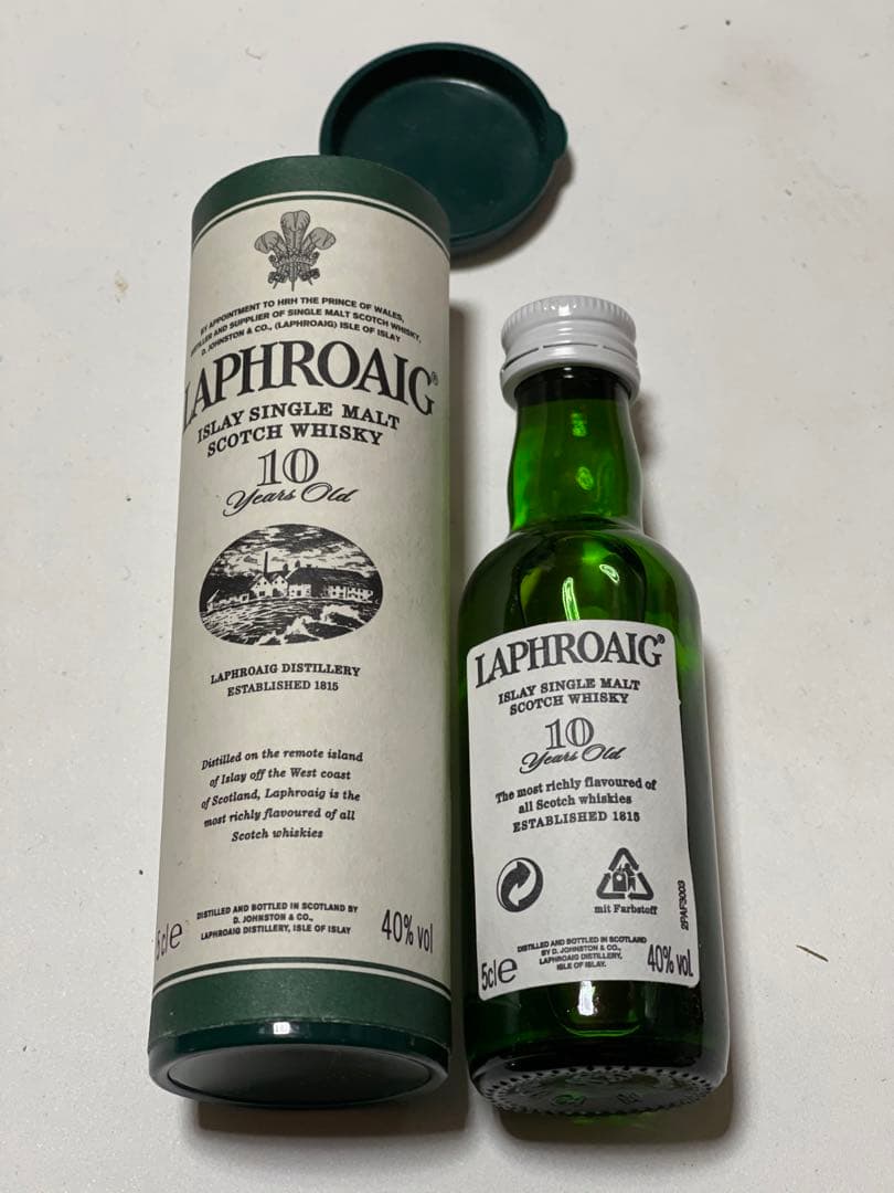 LAPHROAIG ラフロイグ　１０年　ミニボトル　５０ml
