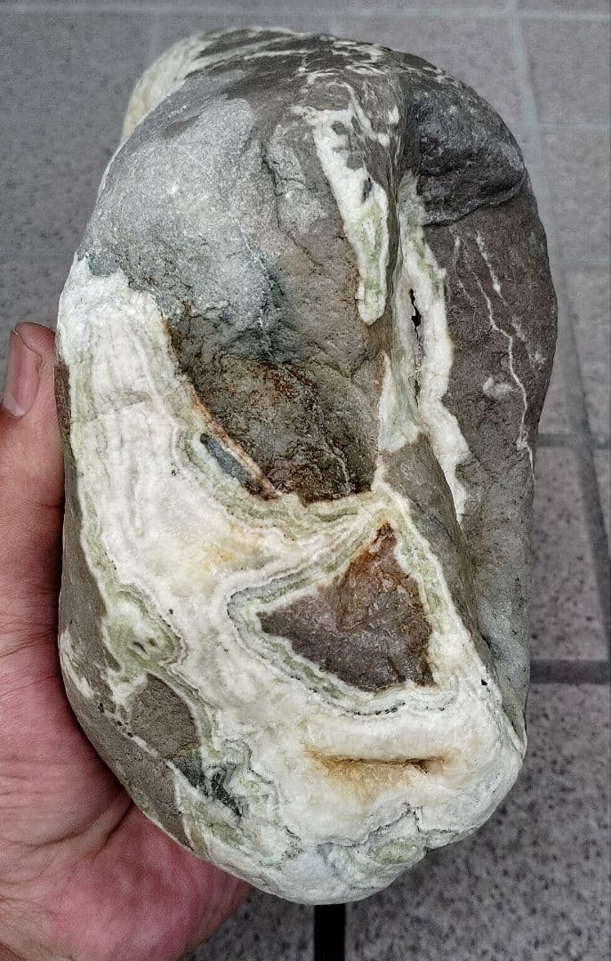 ★アゲート原石★糸魚川瑪瑙【横川・転石・川ズレ・ウブ3.3kg】