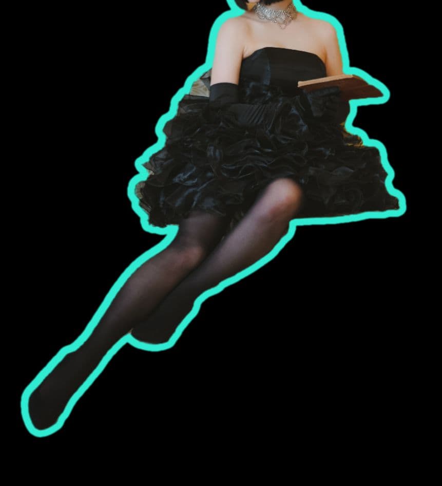 プ*こ様 フリル付き黒ミニドレス