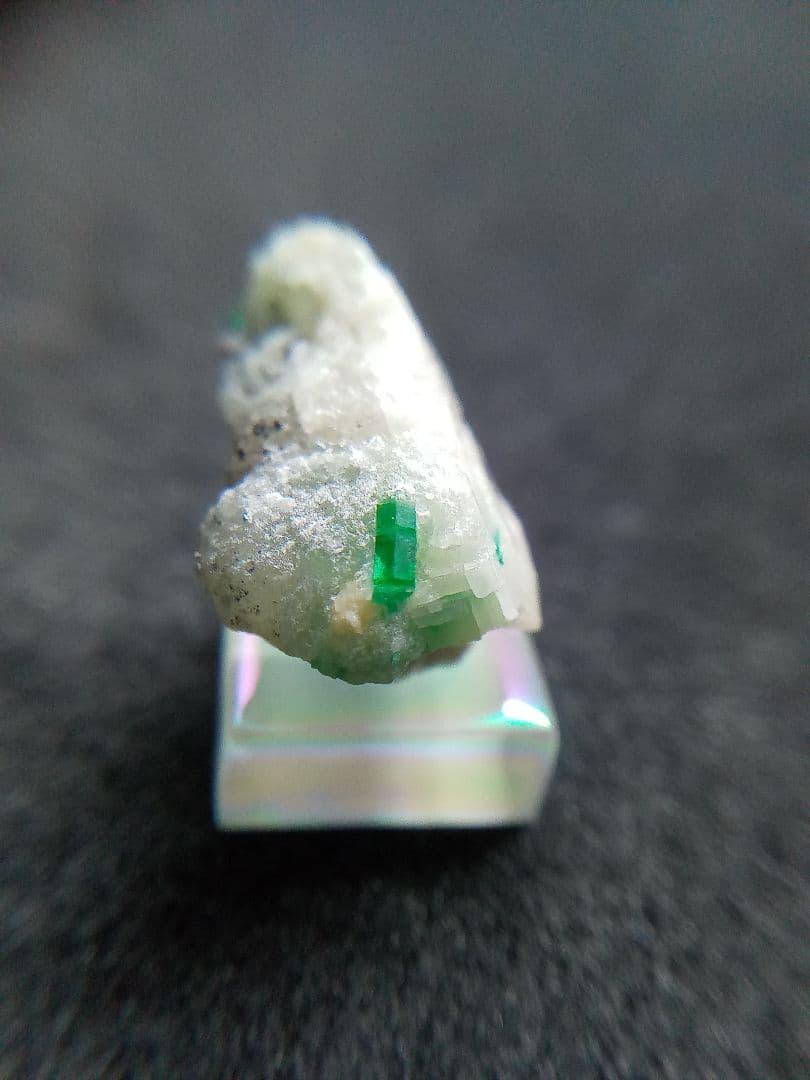 鉱物標本まとめ売り　ルビー　エメラルド　サファイア　スギライト　アクアマリン