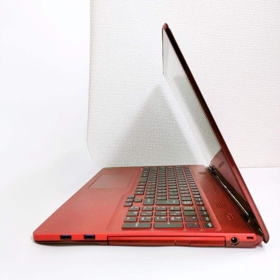 タッチパネル✨️Win11/Corei7/SSD/カメラ付き富士通ノートパソコン