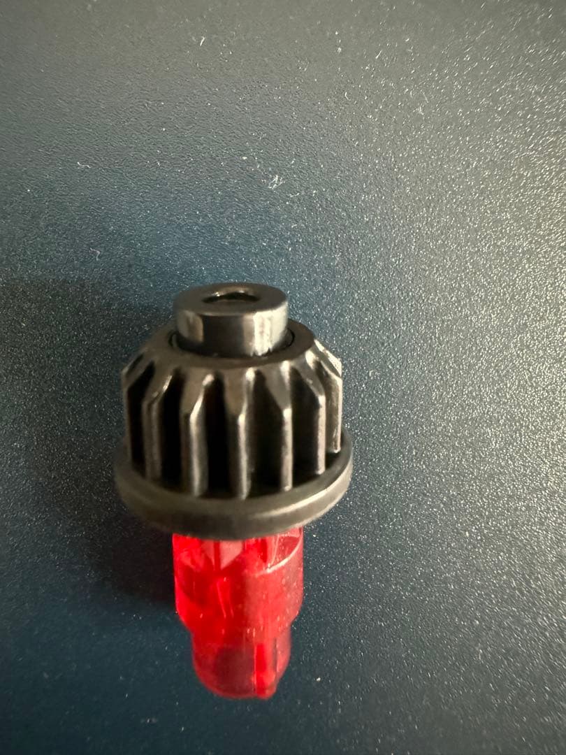 ベイブレード　ドランバスター　赤