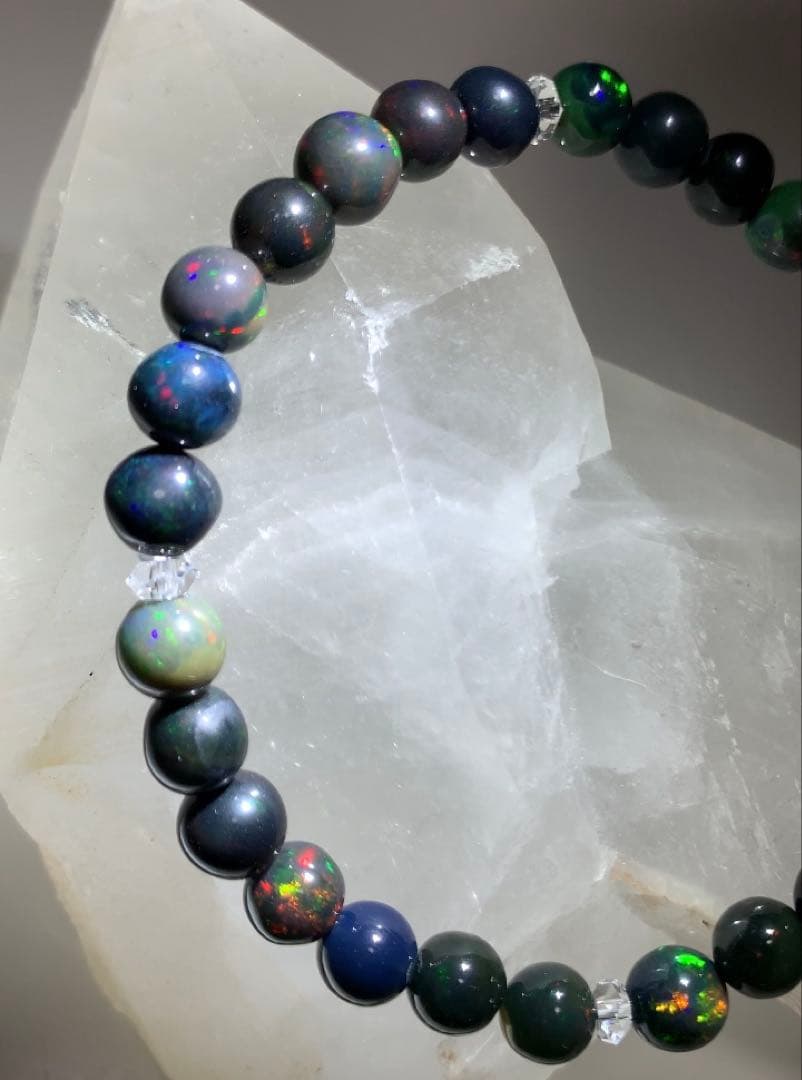 ★にい様★ ★希少石★ ブラックオパール　ブレスレット