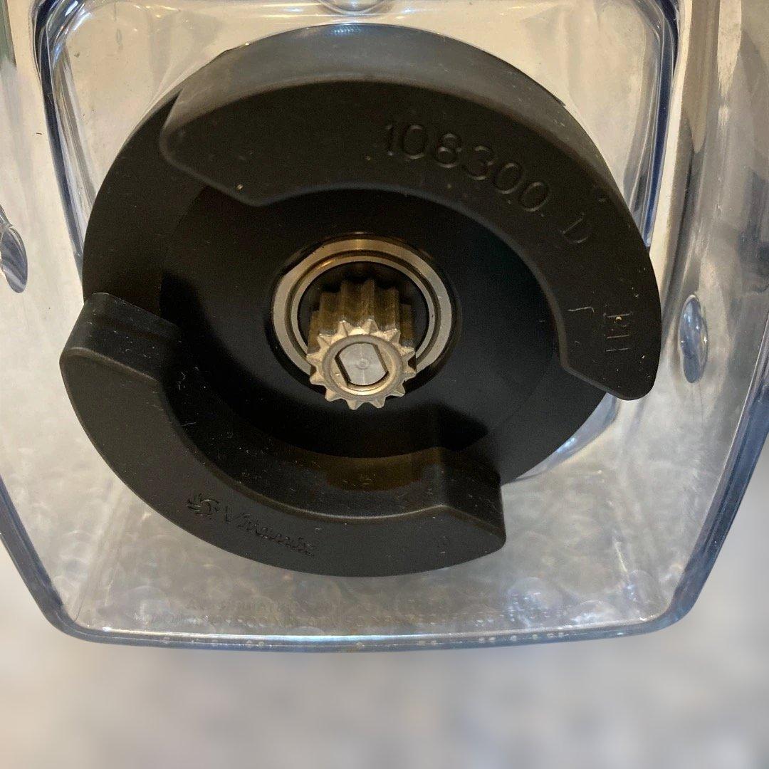 ★ジャンク品★蓋なし Vitamix バイタミックス ブレンダー VM0111