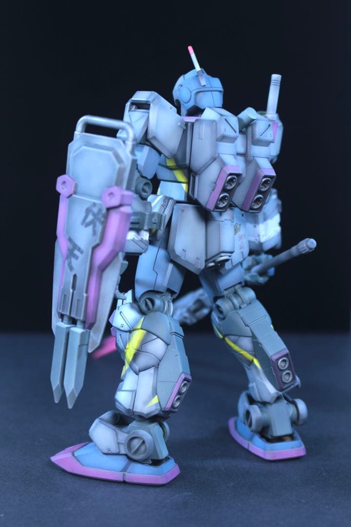 HG ジムストライカー　全塗装　完成品
