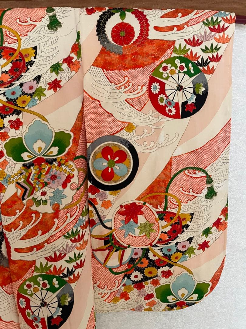 新品　未使用　希少　正絹　着物　七五三　お宮参り　しぼり　しつけ付き　女子　和柄