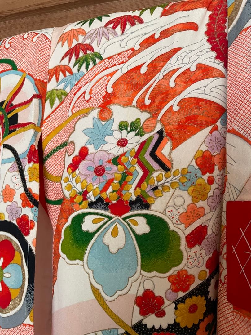 新品　未使用　希少　正絹　着物　七五三　お宮参り　しぼり　しつけ付き　女子　和柄