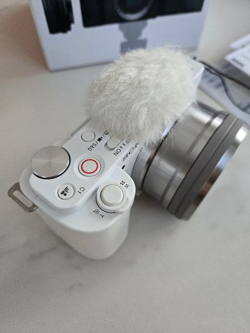 SONY ZV-E10 ホワイト カメラ本体&レンズ&グリップ