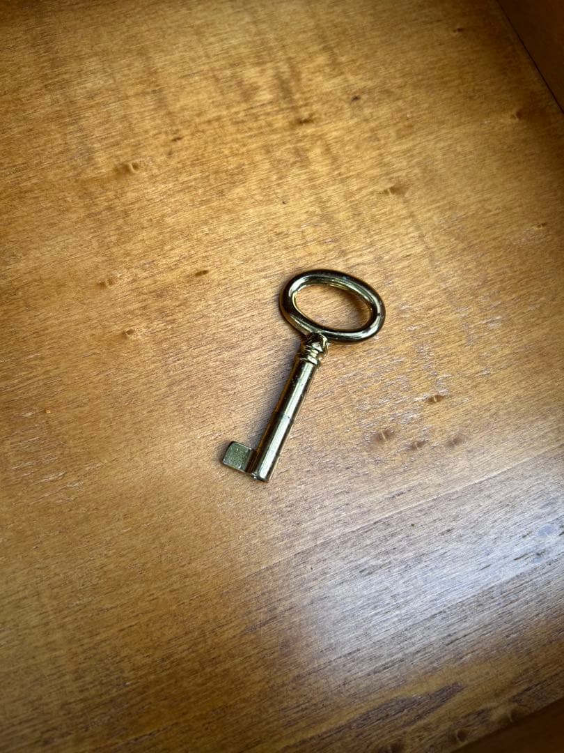 アンティーク　ヴィンテージ　ガラスキャビネット　ディスプレイ　食器棚