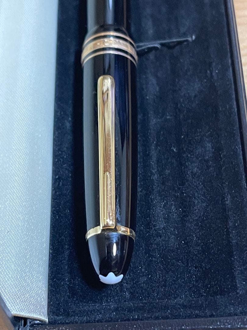 MONTBLANC 万年筆 ケース付　インク２本付きセット