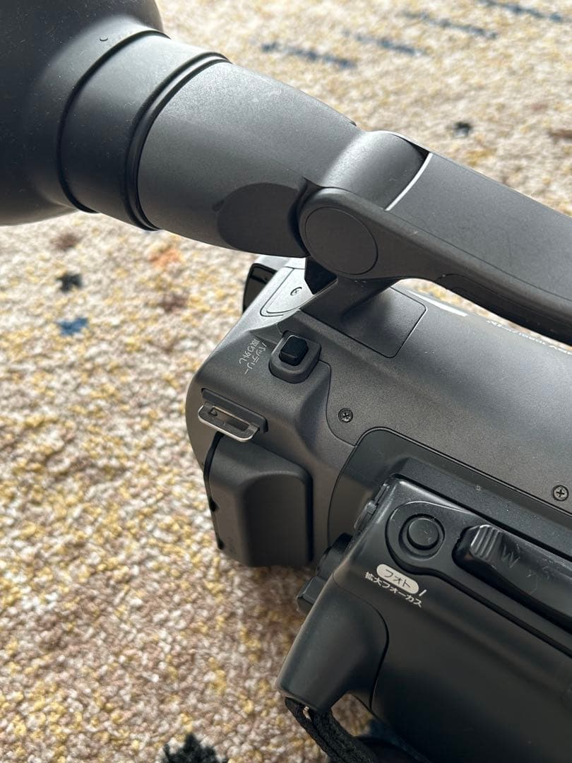 SONY HDR-FX7 プロ向けフルハイビジョンビデオ　２台セット