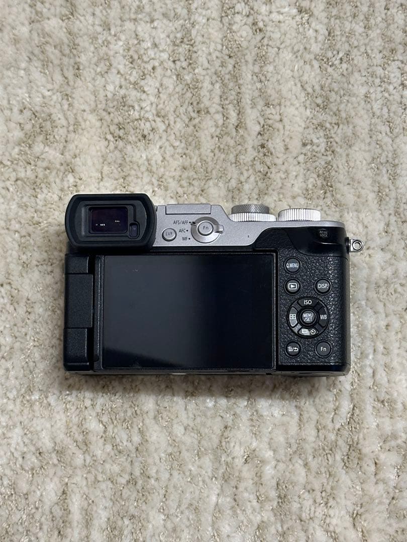 【専用】LUMIXミラーレスカメラDMC-GX8 レンズH-FS14140-KA