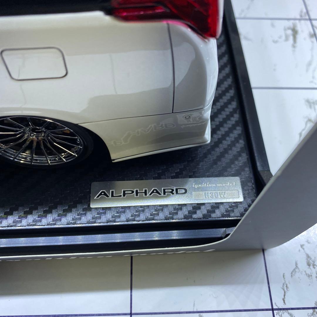 イグニッションモデル アルファード 1/18ホワイト