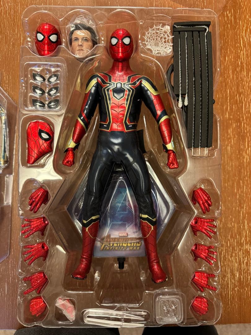 ホットトイズアベンジャーズ/インフィニティ・ウォー　アイアンスパイダー