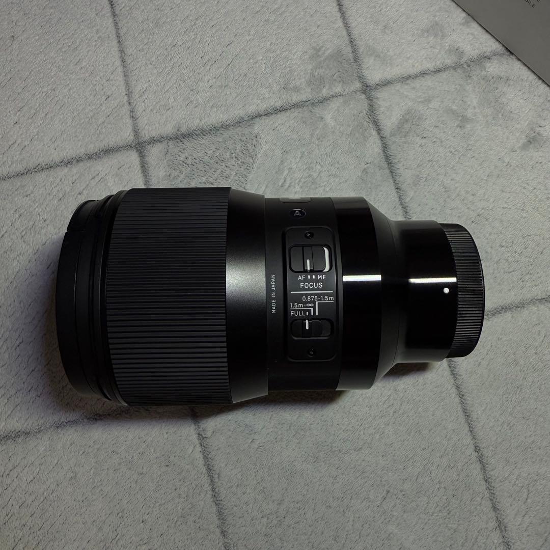 SIGMA 135mm F1.8 DG 単焦点レンズ