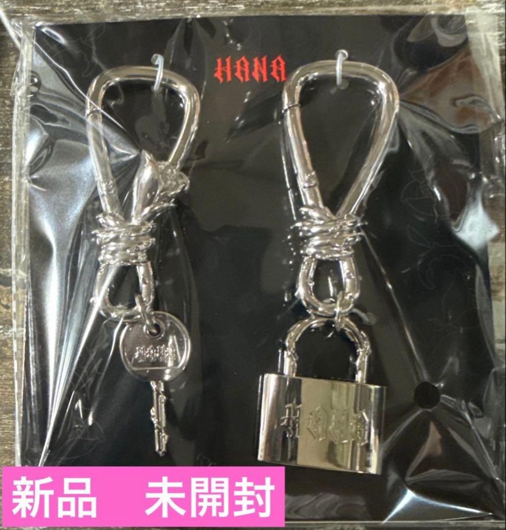 BMSG HANA BAD LOVE カラビナ