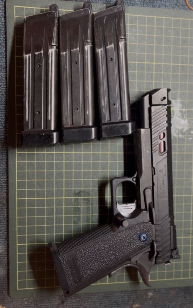 ⚠️ゆっち ⚠️ハイキャパ5.1 ジョン・ウィックカスタムスライド