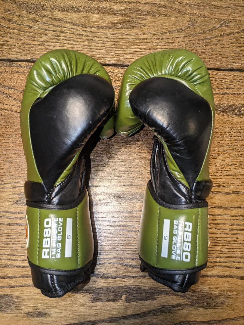 RIVAL Boxing RB80 14オンスライバル　グローブ　ボクシング