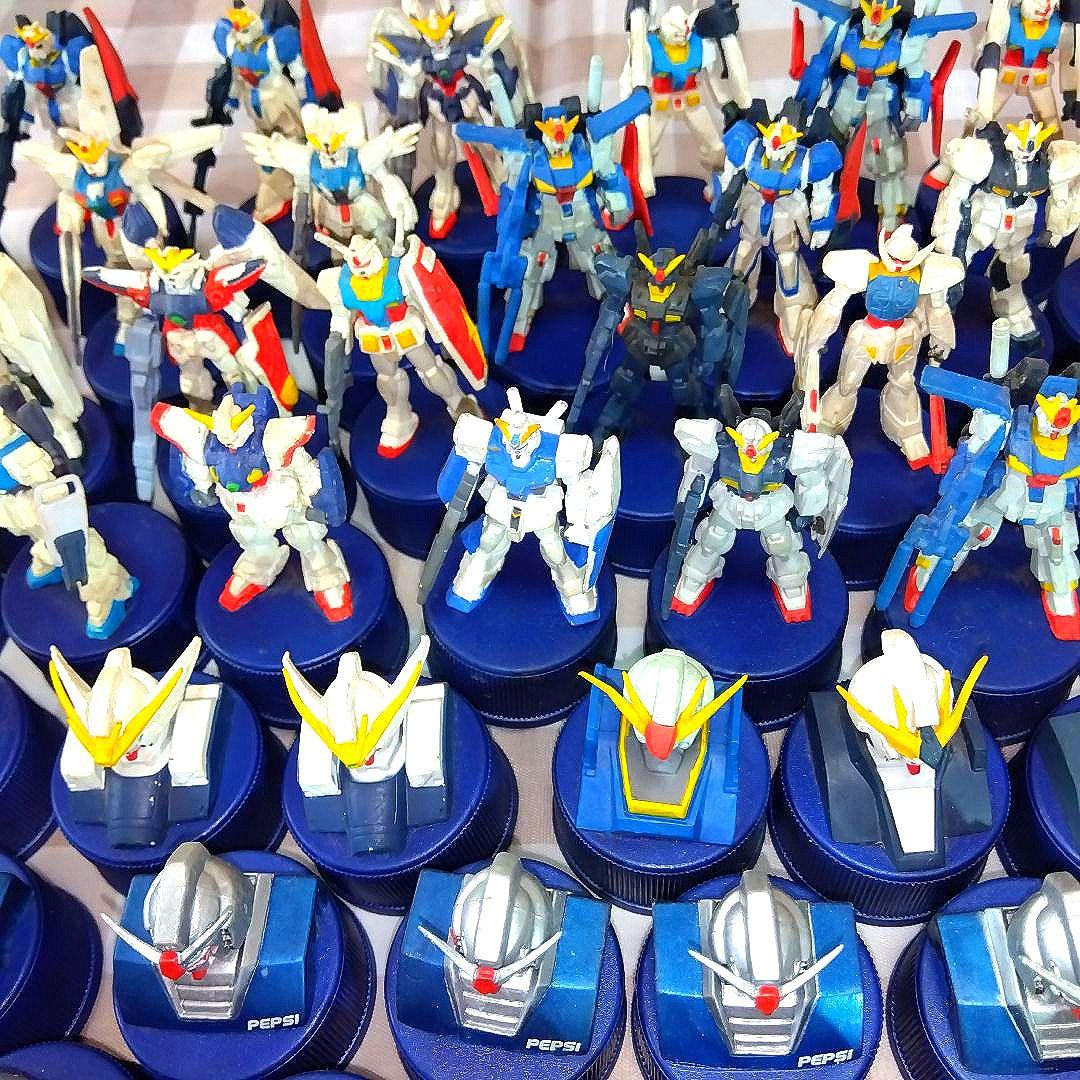 ペプシコーラ　ガンダム　ボトルキャップ　フィギュア　シークレットあり　大量まとめ