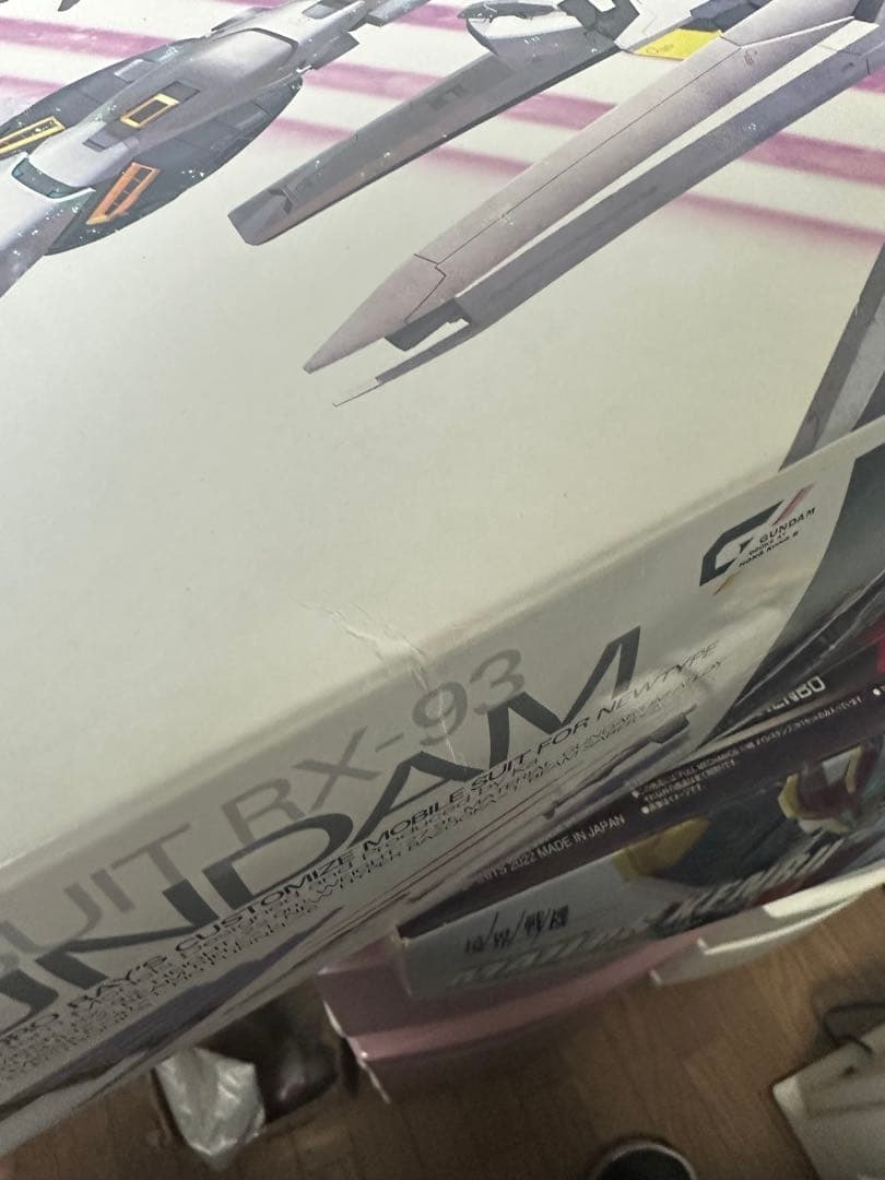 期間限定値下げ。香港限定　MG νガンダム Ver.Ka クリア　1/100