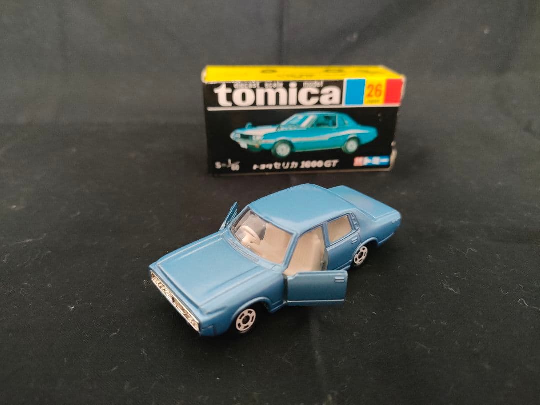 【コレクター必見】トミカ発売30周年記念限定発売 黒箱18台