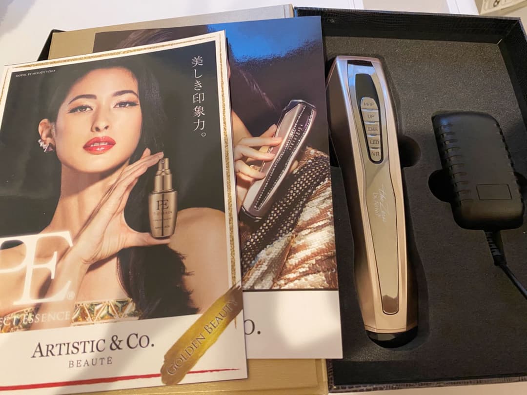 ドクターアリーヴォ ザ ゼウス 美顔器