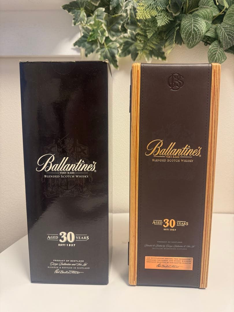 【新品未開封】 30年熟成バランタイン 木箱付き