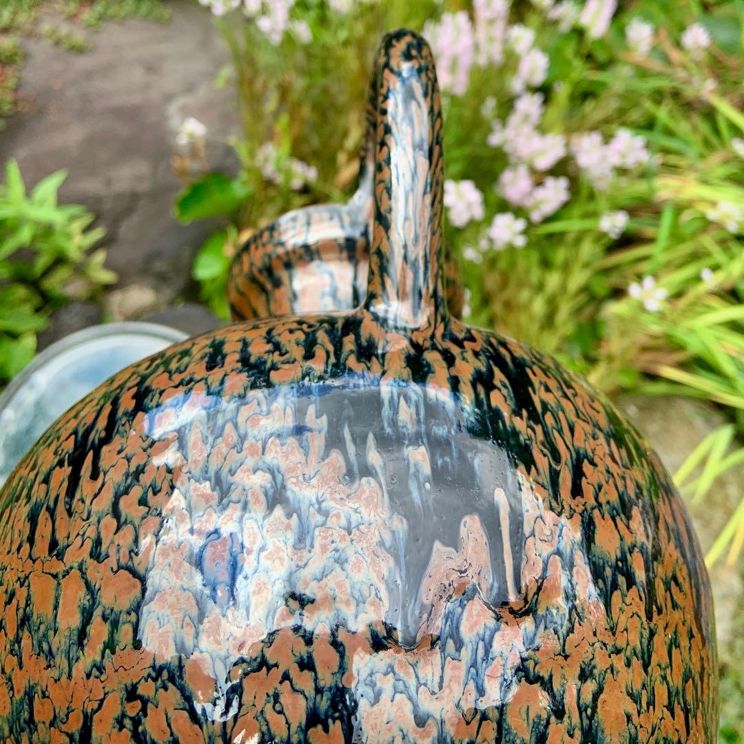 京都• 鎌田幸二　陶器製 水差しのハンドル　黒と茶色の模様 侘び寂び　茶道