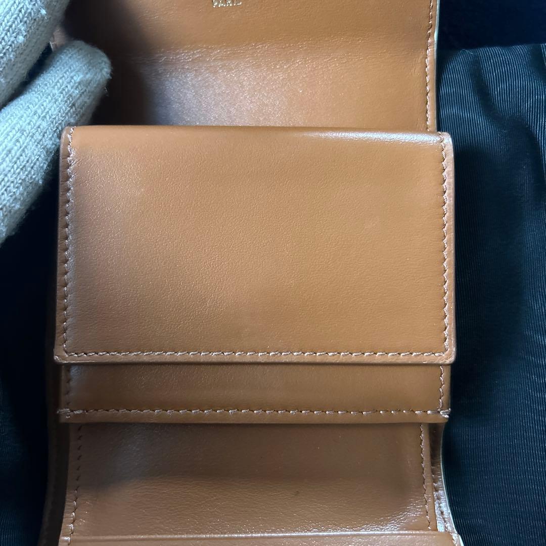 [最終価格]美品CELINE トリオンフ　三つ折り財布 アイボリー/ゴールド