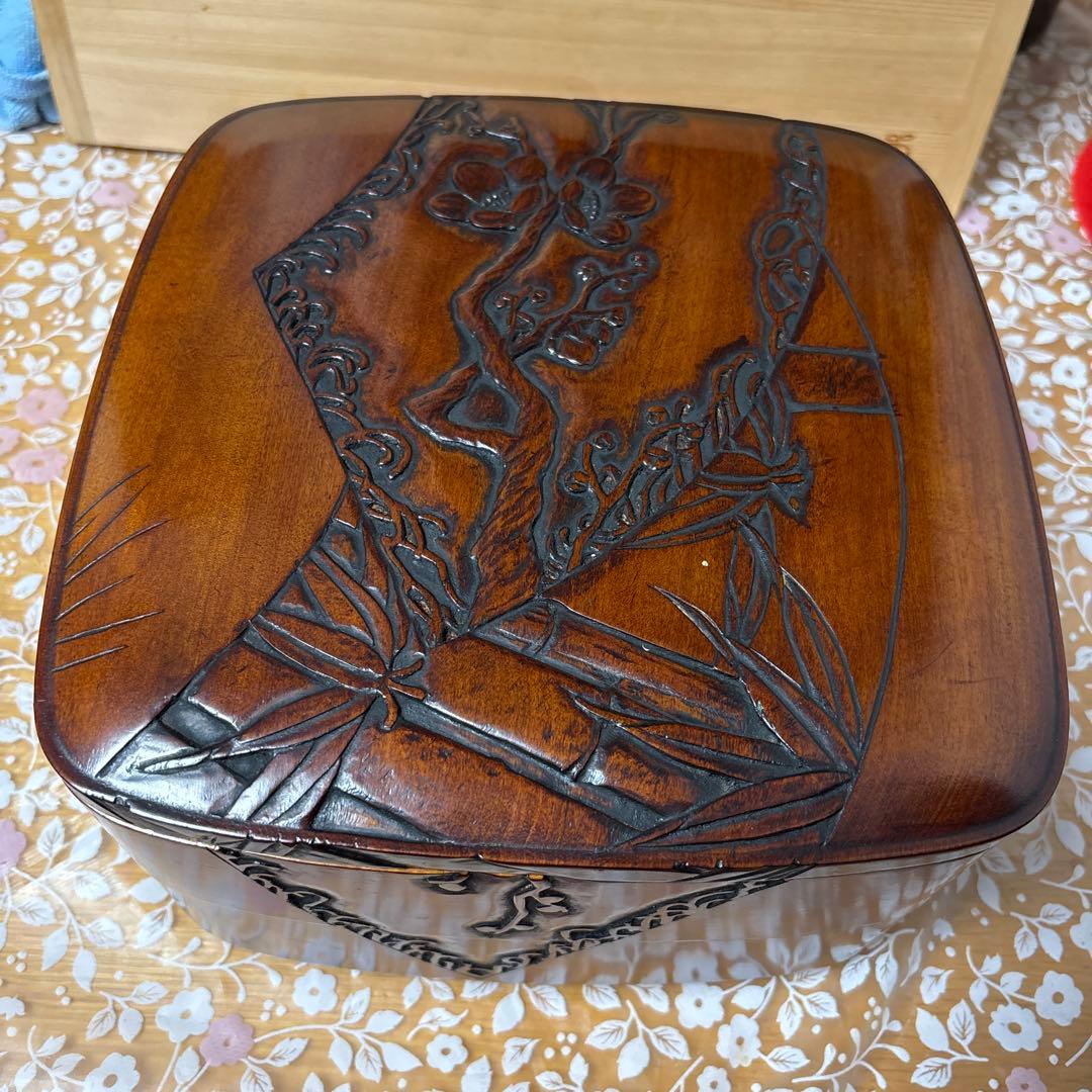 昭和时期 ふき子作 木製彫刻入り収納箱 中型