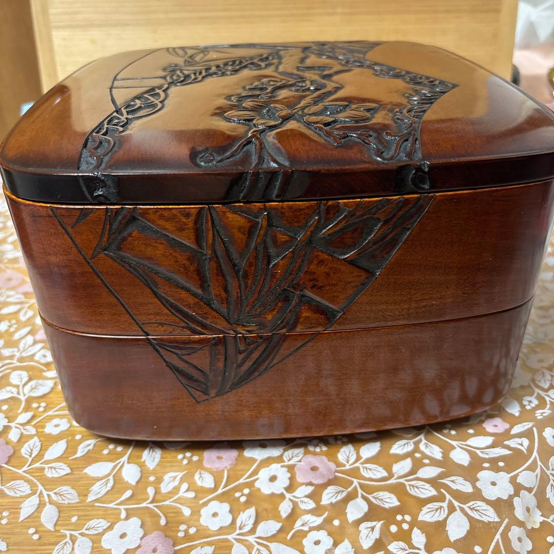 昭和时期 ふき子作 木製彫刻入り収納箱 中型