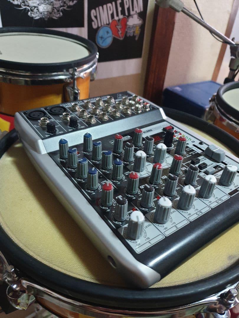 Behringer XENYX QX1002USB オーディオインターフェース