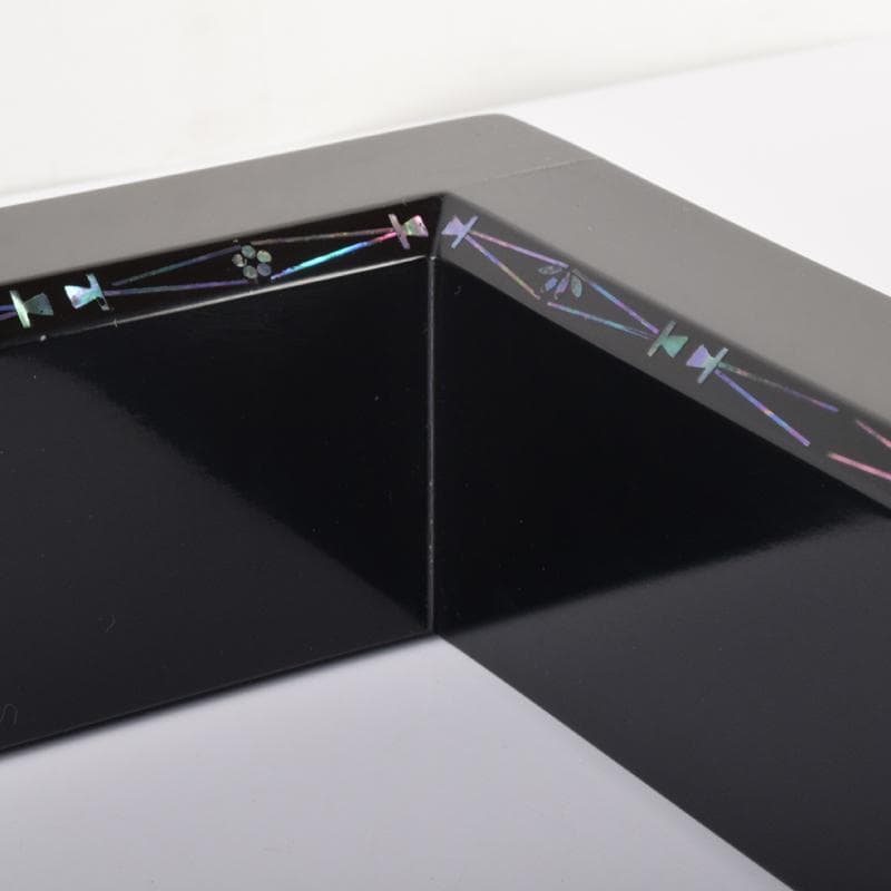 茶道具　塗師　道場宗廣作　青貝松葉蒔絵　炉縁　共箱　C　7052A